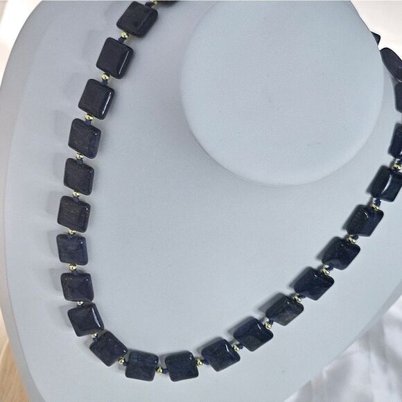 Natural Deep Blue Lapis Lazuli 12mm Flat Square Single Strand Necklace 14 Ct. Go - Picture 6 of 13